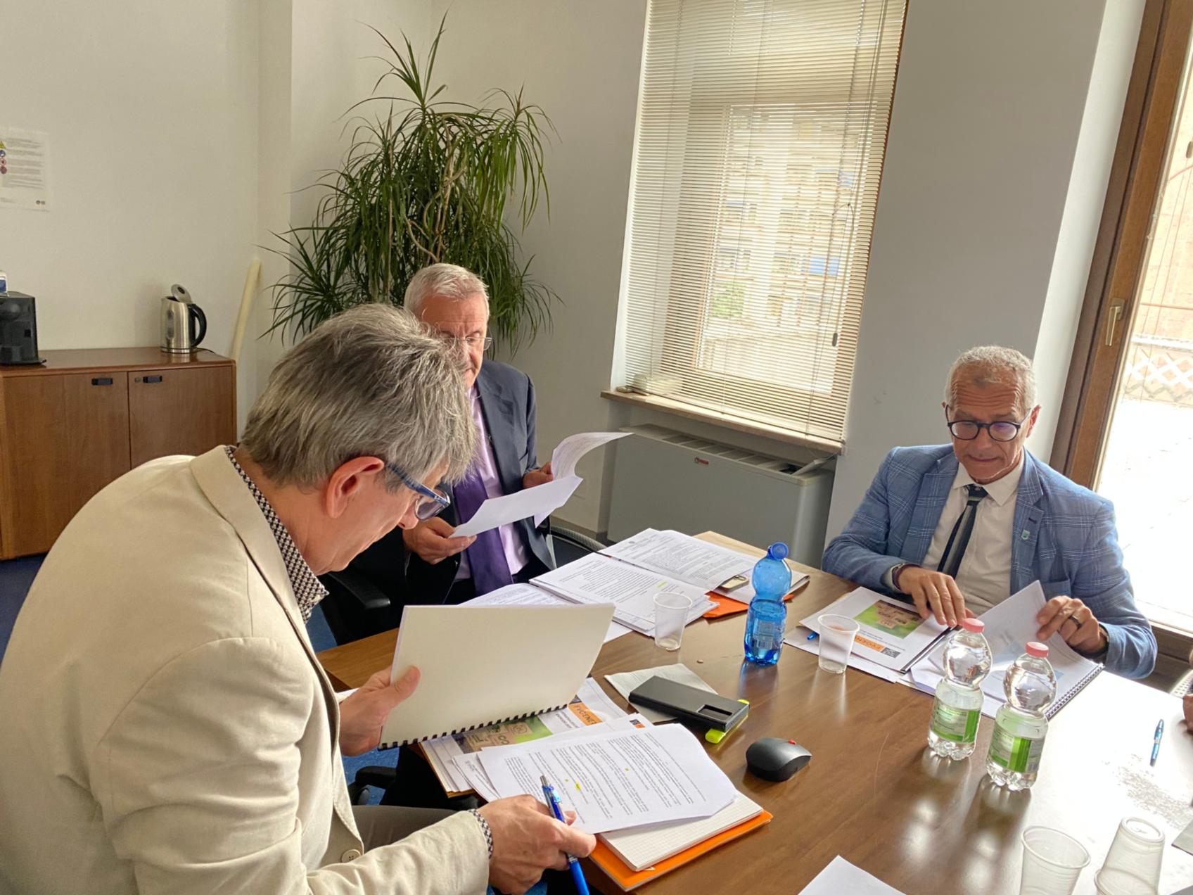 Il presidente Franco Baritussio, il dg Piero Mauro Zanin e il direttore tecnico Angelo Belluzzo