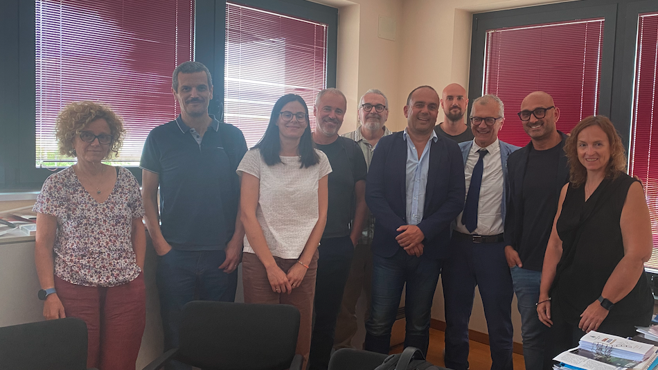 La foto di gruppo al termine dell'incontro di Maniago