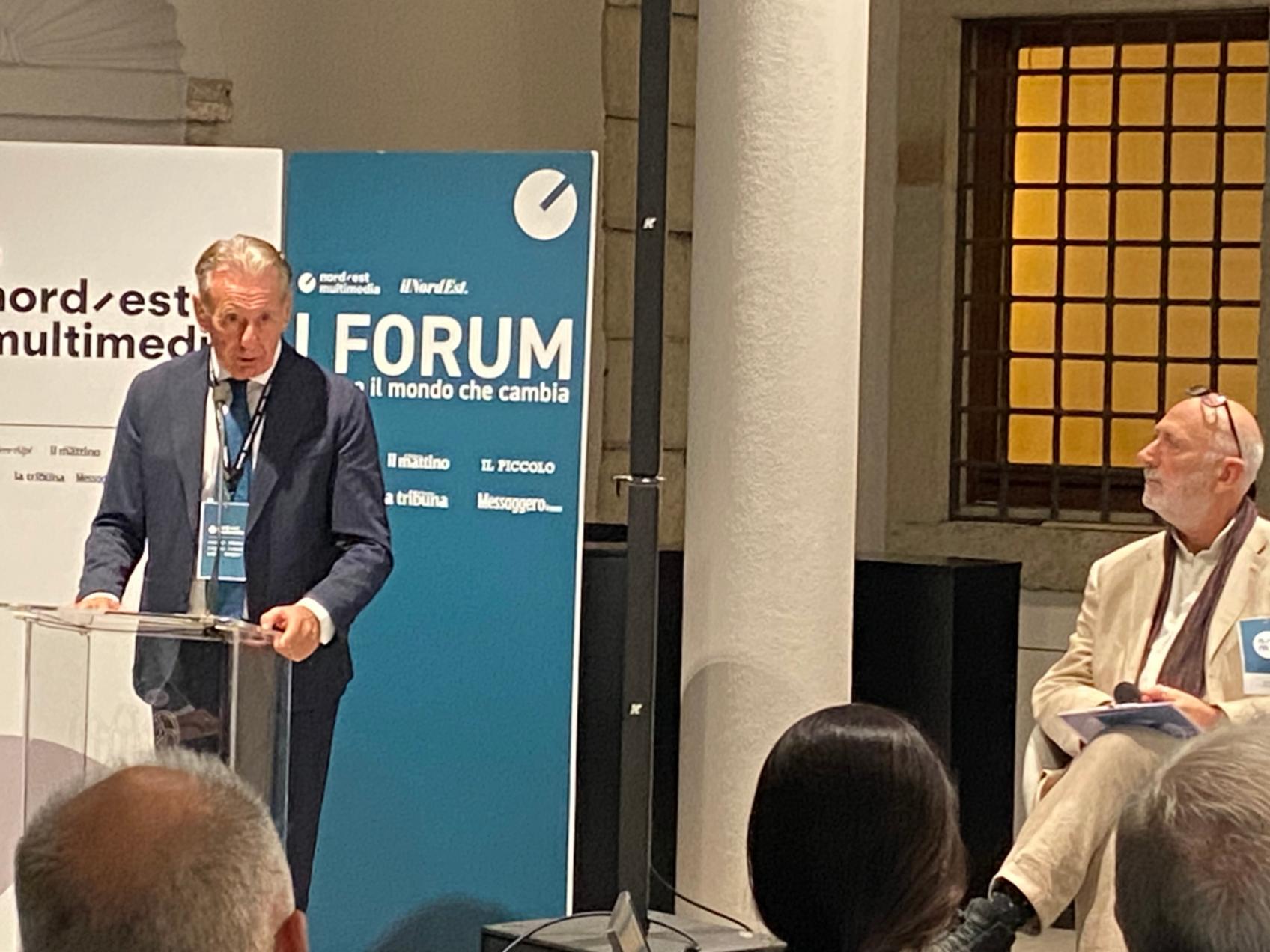 L'intervento dell'assessore Fabio Scoccimarro al Forum Energia
